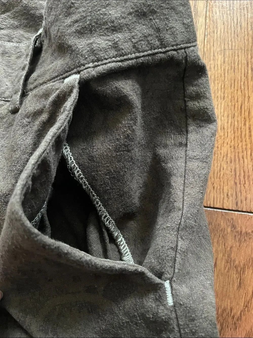 Feral Childe Brown Straight Leg Pants Women’s Sz Medium